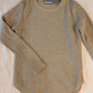 VICI sweater tan size small brand new condition!